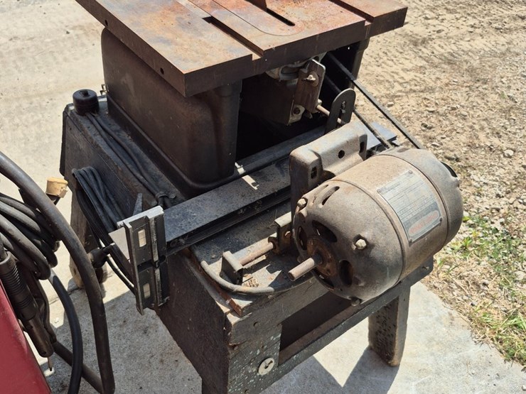 #47-•-table-saw-image-3