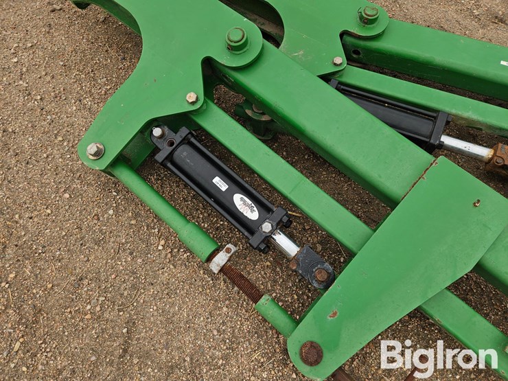 hydraulic-lift-assist-attachments-image-11