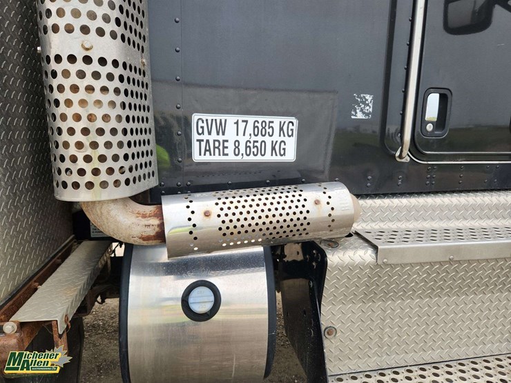 2012-kenworth-t370-image-42