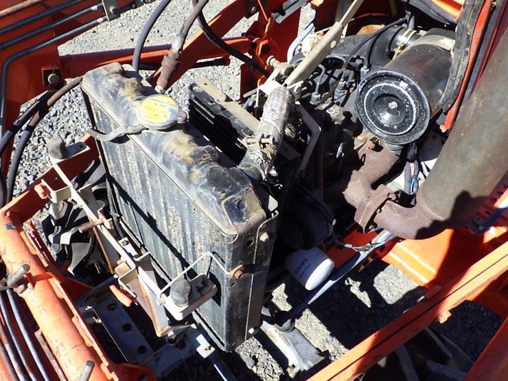 kubota-b2150hsd-image-14