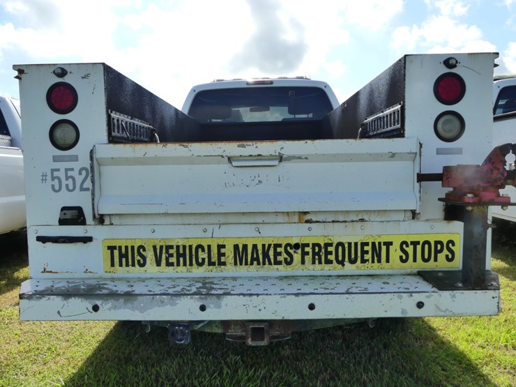 2011-ford-f250-xl-image-8