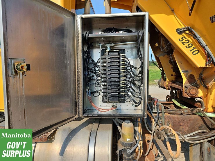 2009-international-workstar-7600-image-36