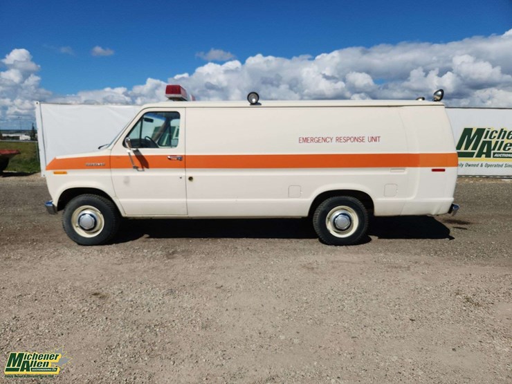 1983-ford-e250-image-14