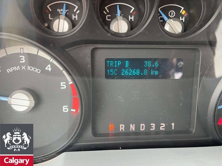2015-ford-f550-image-29