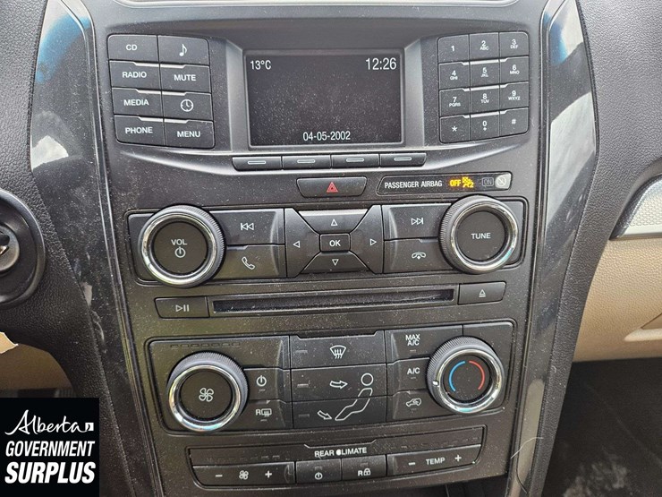 ford-explorer-image-25