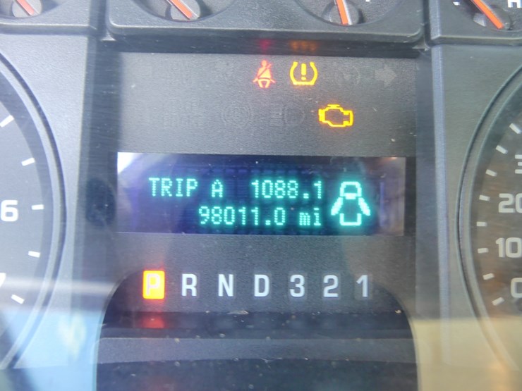 2010-ford-f150-xl-image-20