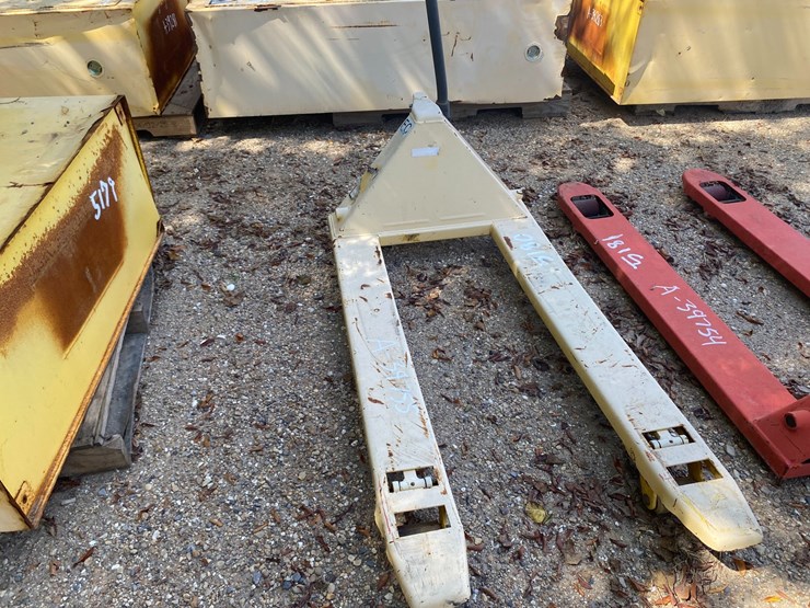 #5180-•-pallet-jack-image-4