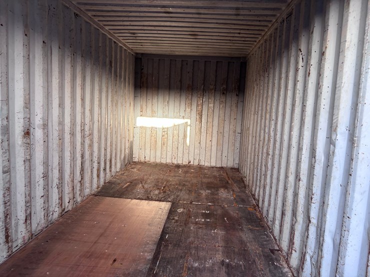 #1212-•-20ft-shipping-container-image-4