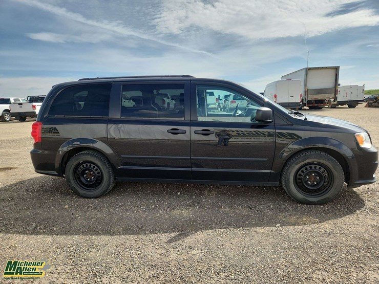 2016-dodge-grand-caravan-se-image-7
