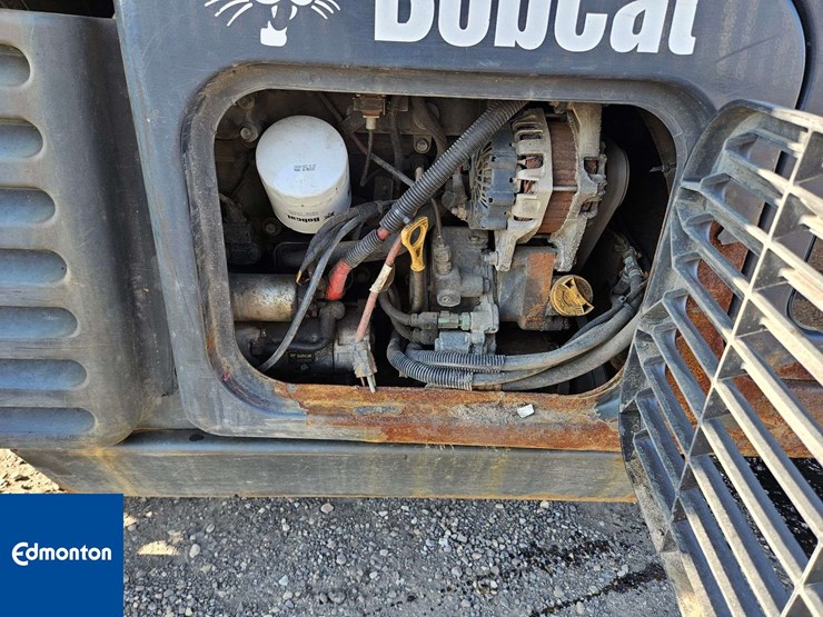 bobcat-toolcat-5600-image-30