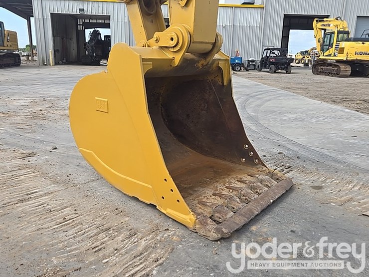 2019-caterpillar-336-image-20