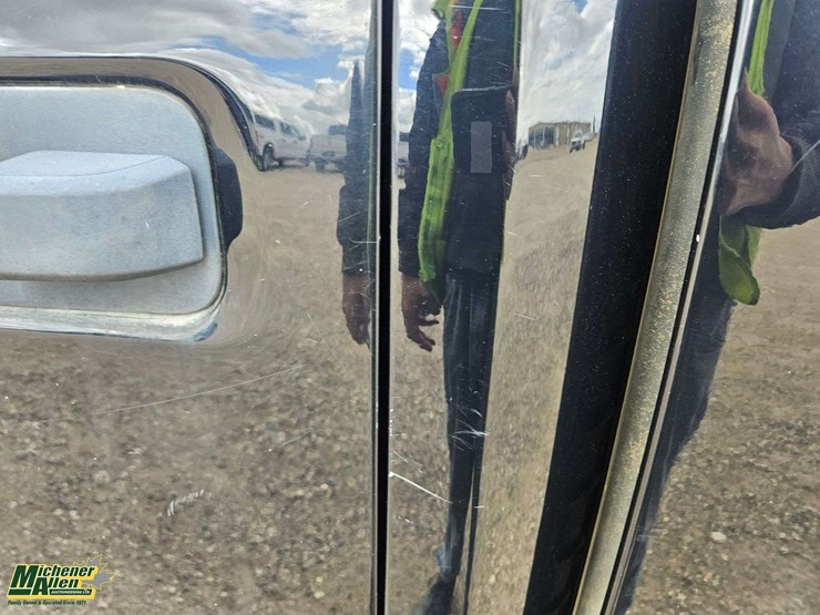 2018-ford-f150-image-17