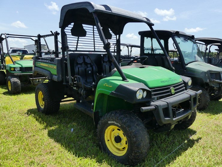 john-deere-gator-image-2
