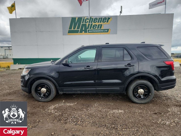 2018-ford-explorer-image-6