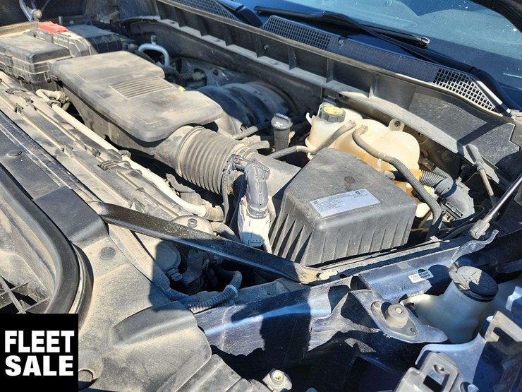 2019-chevrolet-silverado-1500-image-33