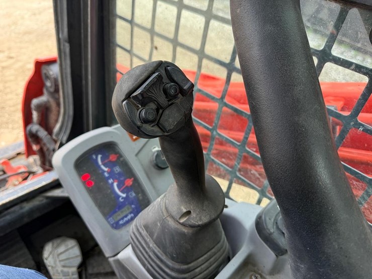 2022-kubota-svl75-2-image-22