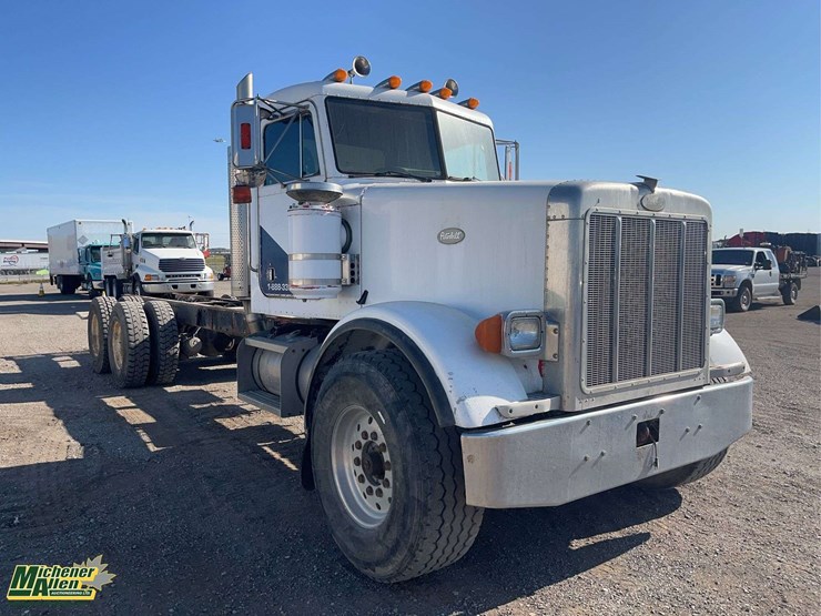 1997-peterbilt-357-image-2
