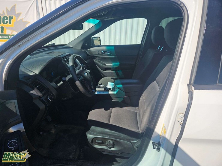 ford-explorer-image-8