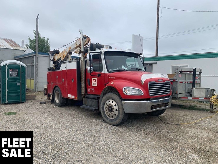 freightliner-m2-106-image-2