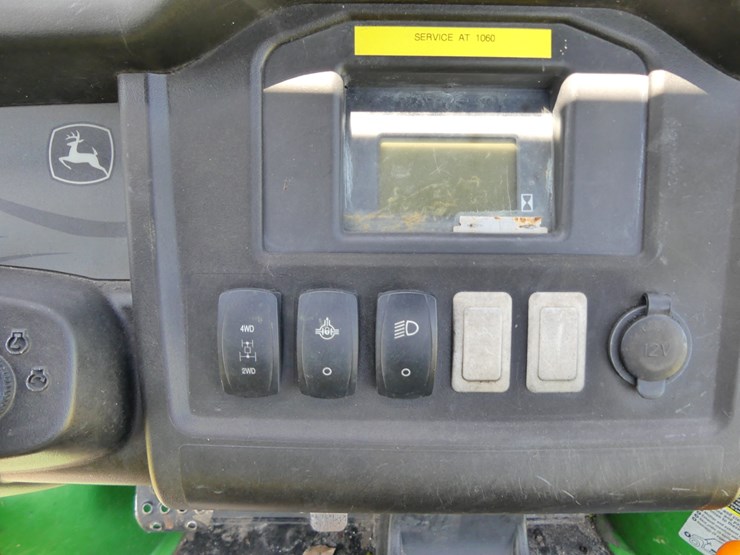 2016-john-deere-hpx615e-image-11