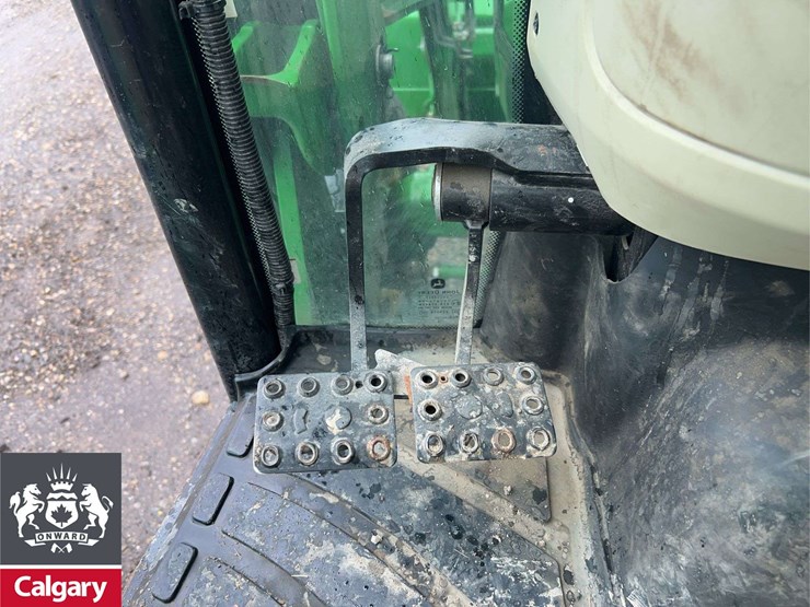 john-deere-4066r-image-28