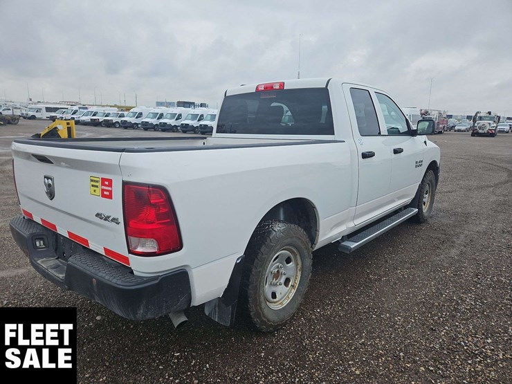2015-dodge-1500-image-4