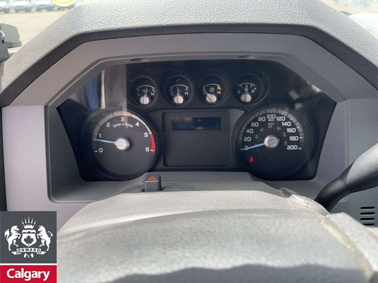 2015-ford-f550-image-15