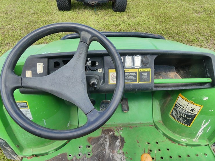 2015-john-deere-4x2tx-image-11