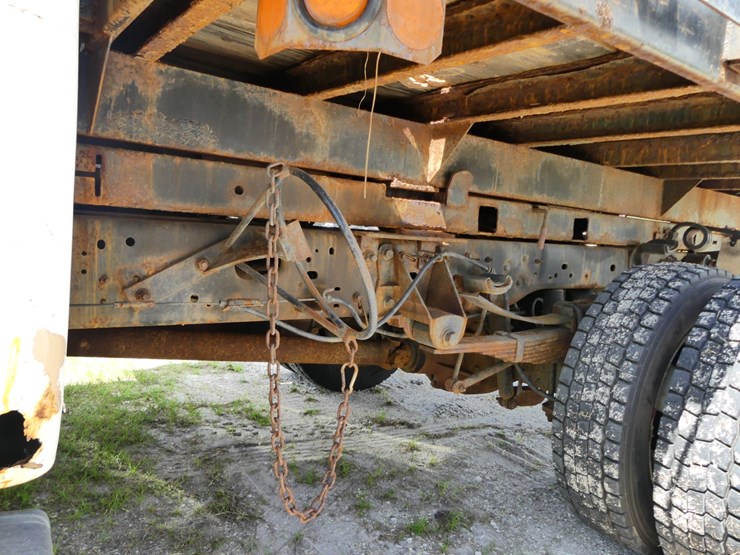 2015-ford-f450-xl-image-9