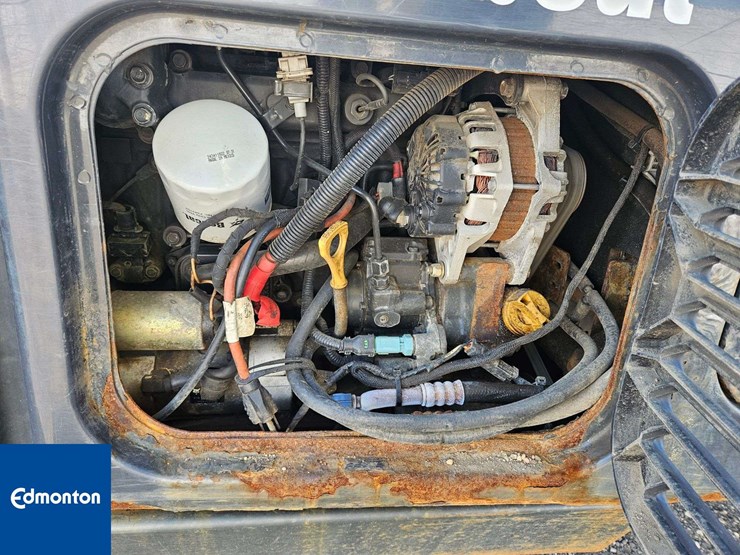 bobcat-toolcat-5600-image-31