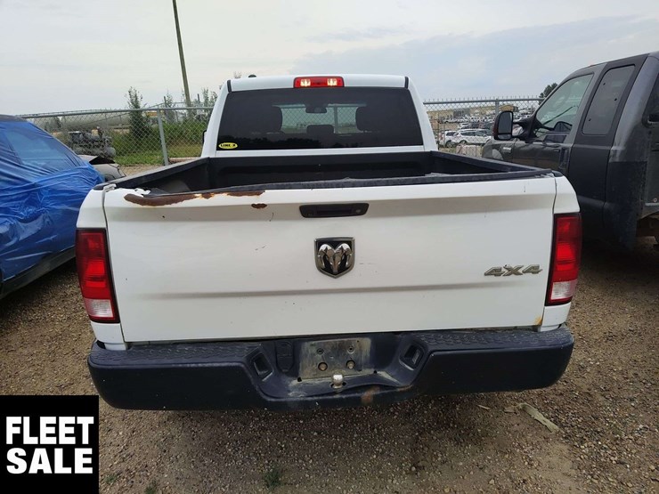 2018-dodge-1500-image-16