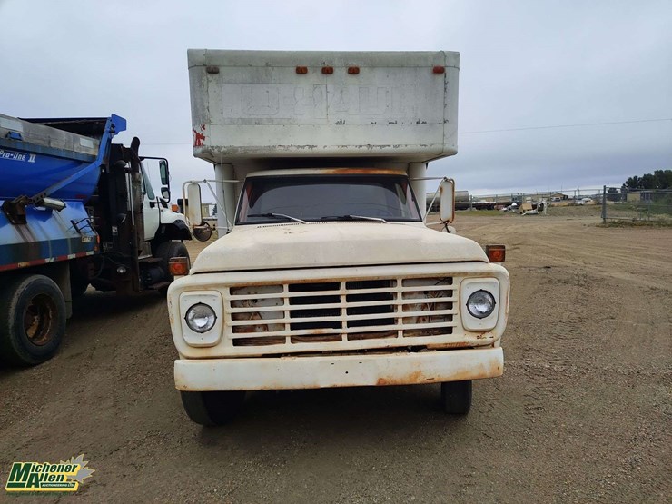1974-ford-f600-image-6