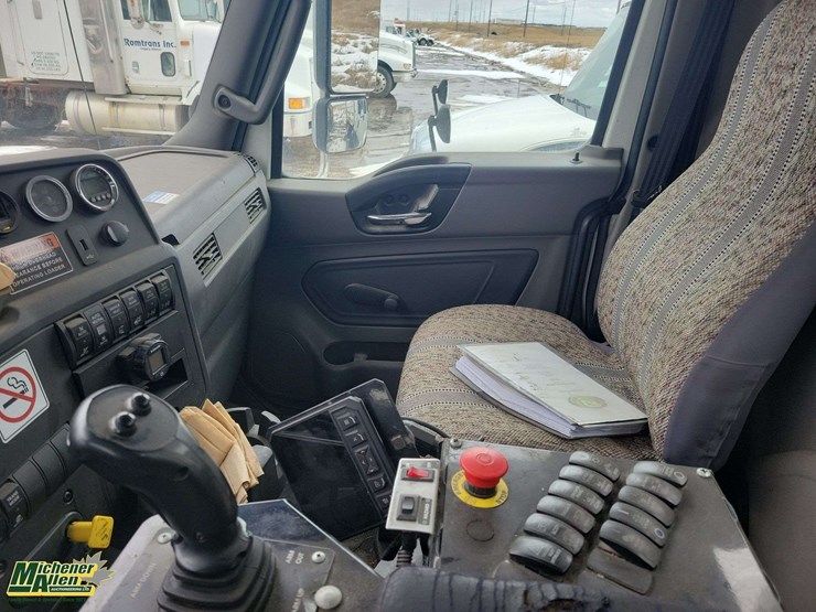 non-operable-2020-international-hv607-t/a-refuse-truck-image-16