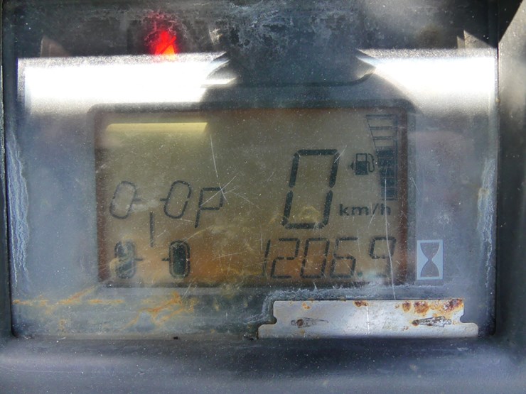 2016-john-deere-hpx615e-image-12