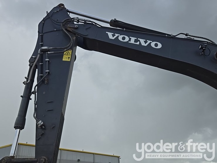 2020-volvo-ec300el-image-25