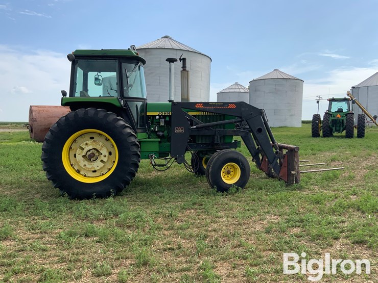 1985-john-deere-4250-image-4