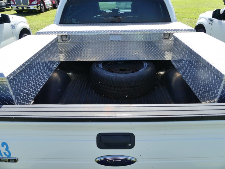 2010-ford-f150-xl-image-7