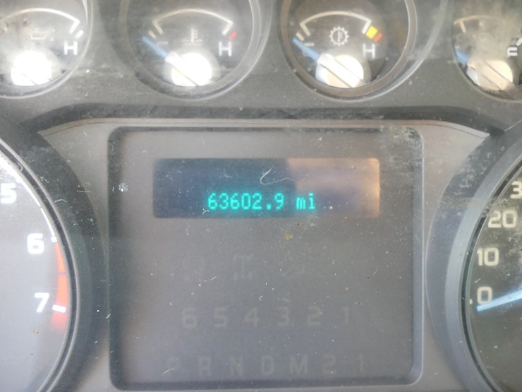 2011-ford-f250-xl-image-15
