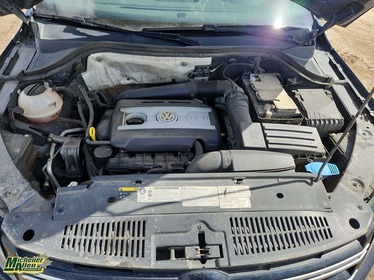 2016-volkswagen-tiguan-image-29