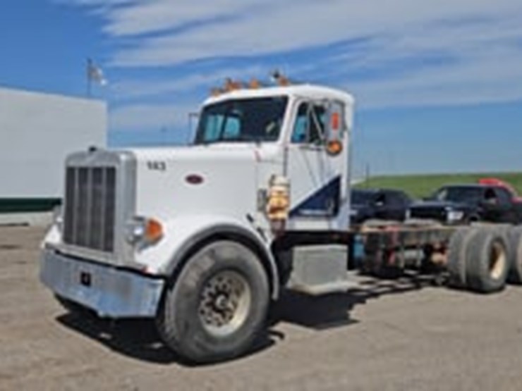 1996-peterbilt-357-t/a-cab-&-chassis-image-5