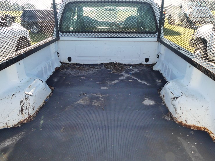 2006-ford-f250-xl-image-8