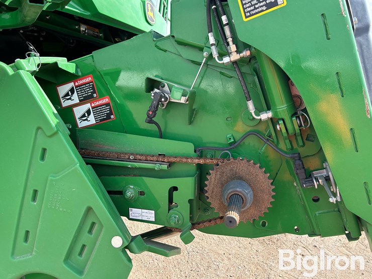 2023-john-deere-s780-image-17