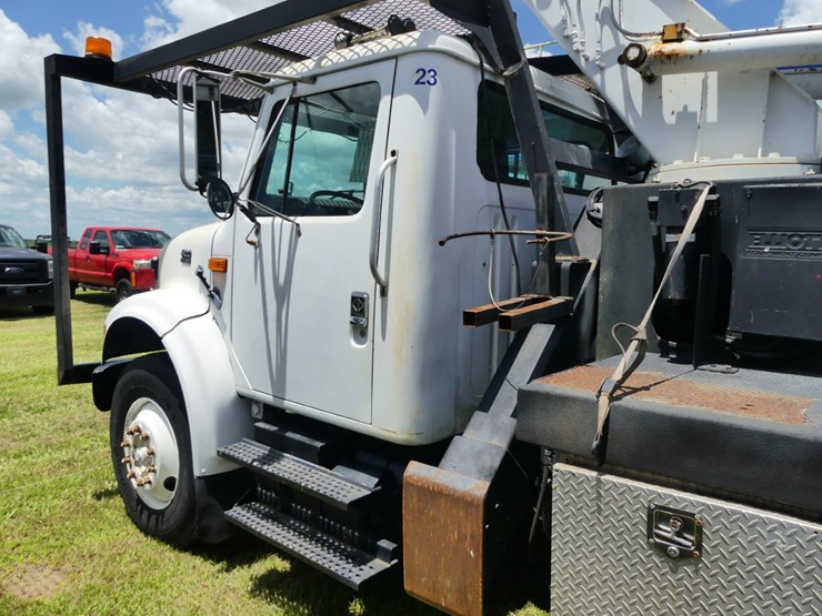 2000-international-4900-image-11