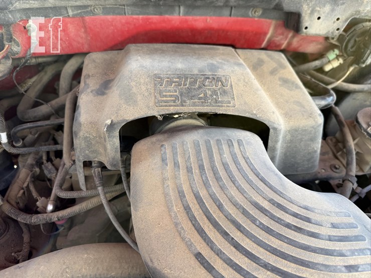 1999-ford-f150-xlt-image-14