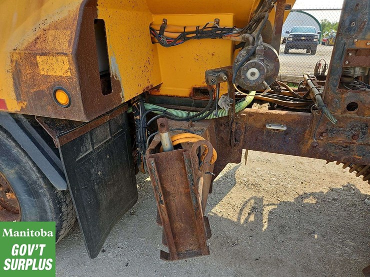 2009-international-workstar-7600-image-42