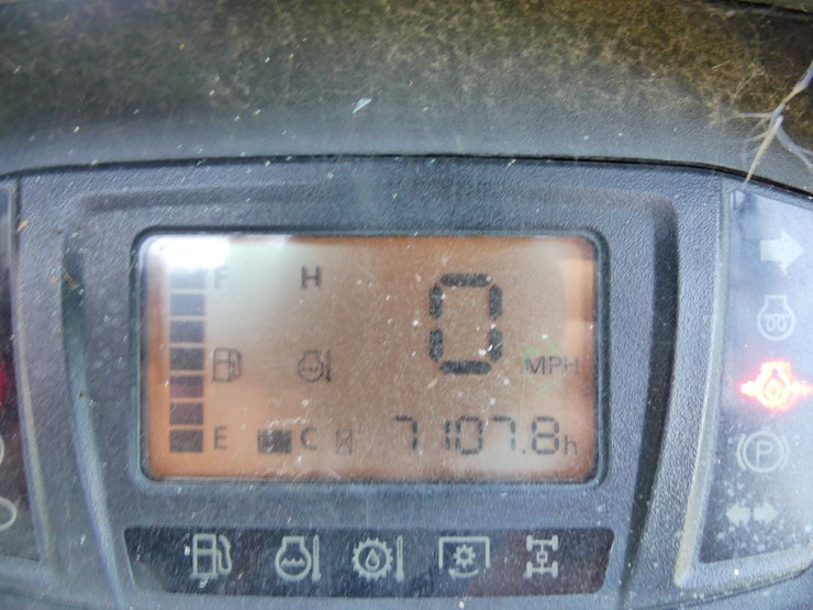 kubota-rtv-x900-image-13