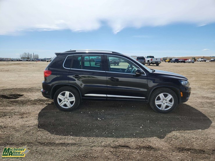 2016-volkswagen-tiguan-image-8