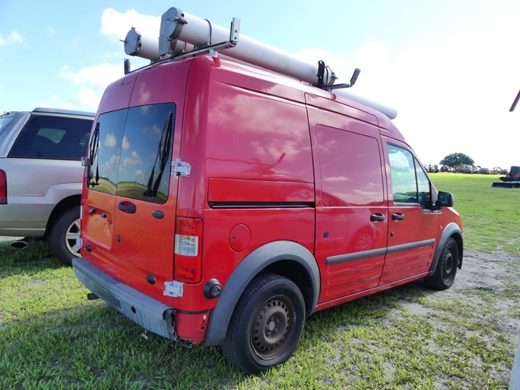 2012-ford-transit-connect-image-3