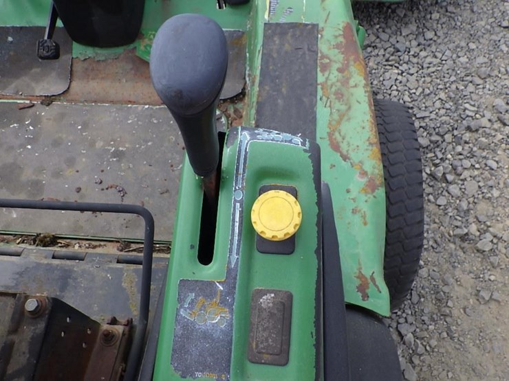 john-deere-1445-image-25
