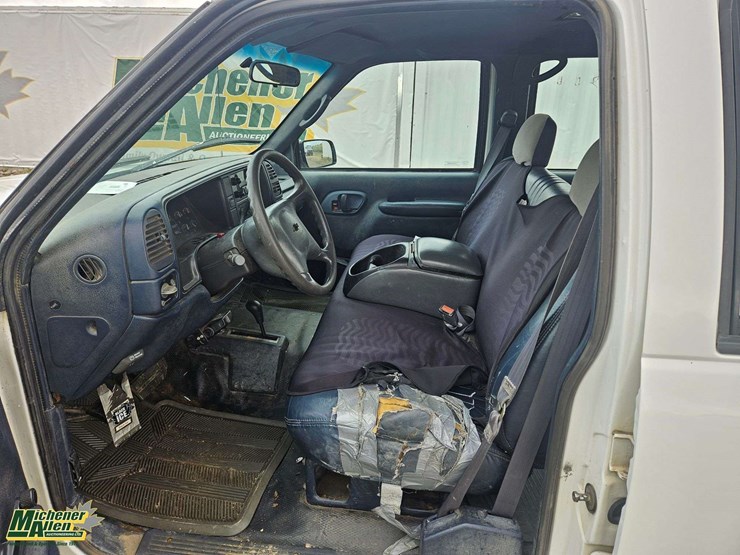 1996-chevrolet-3500-image-14